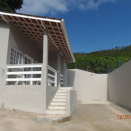 Bonita Casa Das Toninhas Ubatuba Kültér fotó